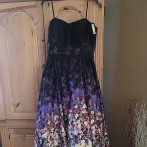 Women’s Floor Length Gown